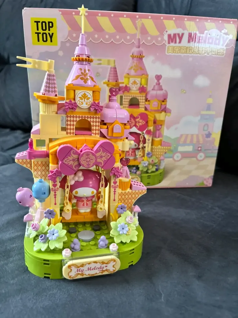 Castillo de juguete My Melody con figuras