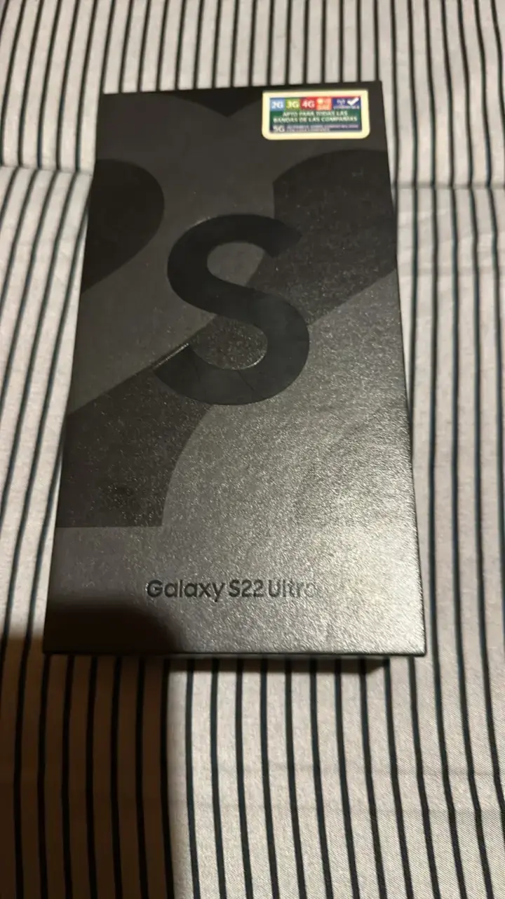 Samsung Galaxy S22 Ultra en buen estado - 5