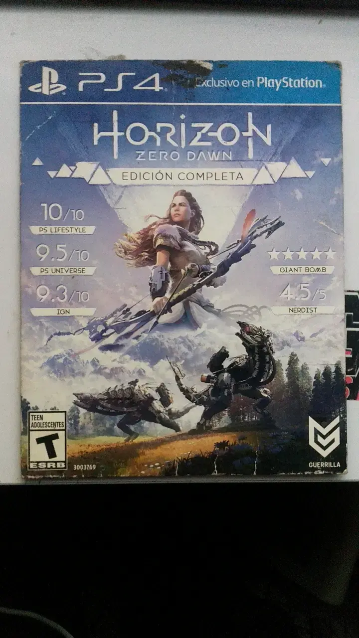 Juego PS4 Horizon Zero Dawn Edición Completa - 1