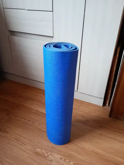 Alfombra de Yoga Azul Antideslizante - miniatura 2