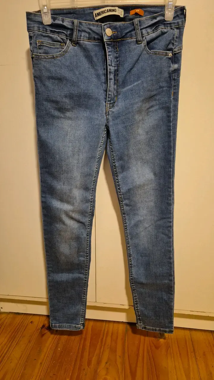 Jeans ajustados azul claro (Americanino) - 1