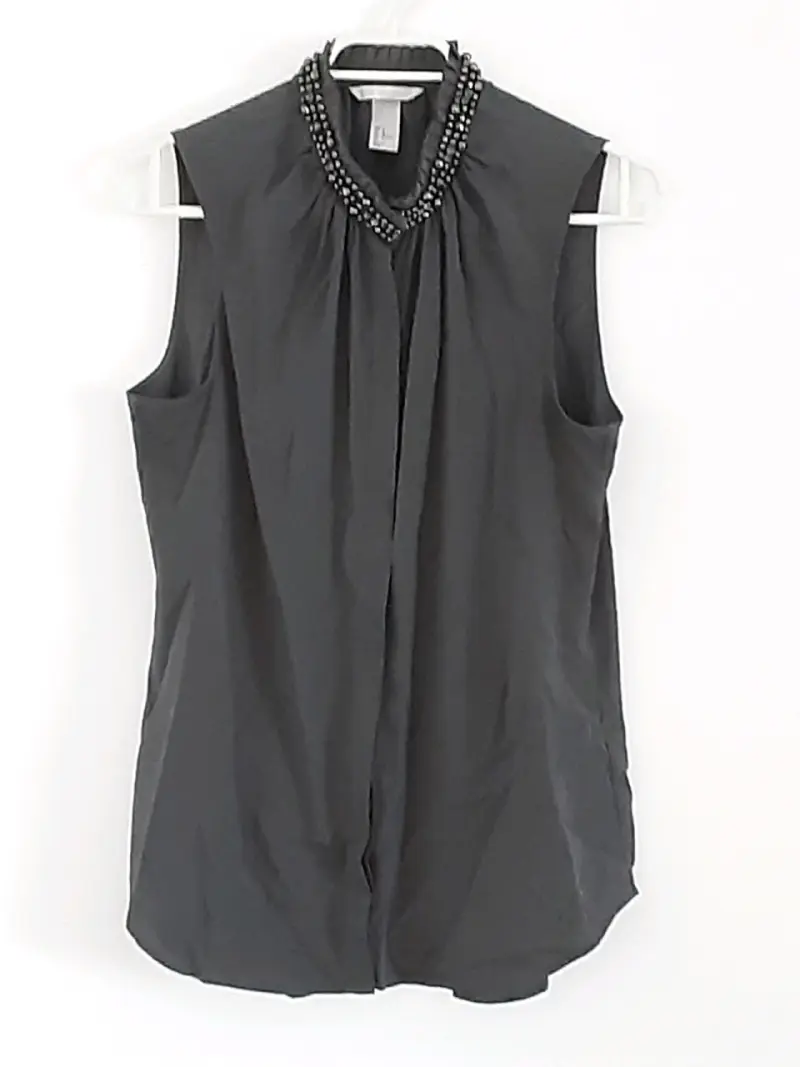 Blusa sin mangas con cuello adornado