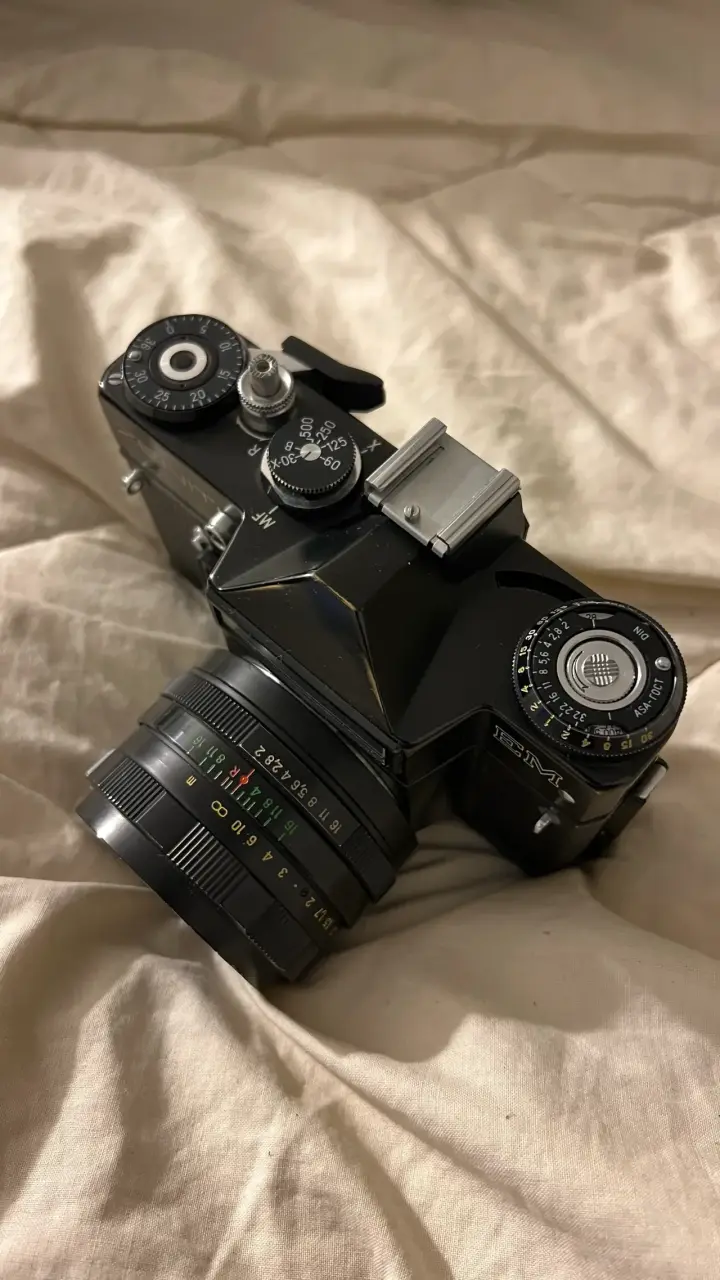 Cámara analógica Zenit EM con lente Helios - 2
