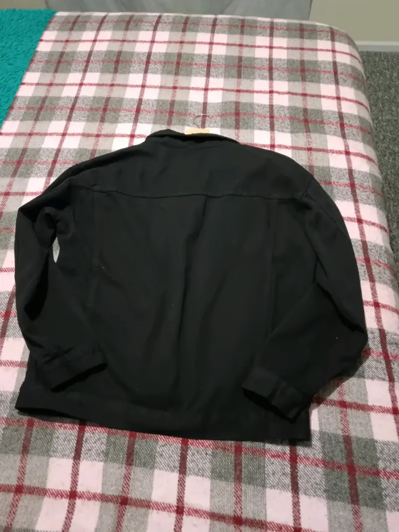 Chaqueta negra de mezclilla para hombre - 3
