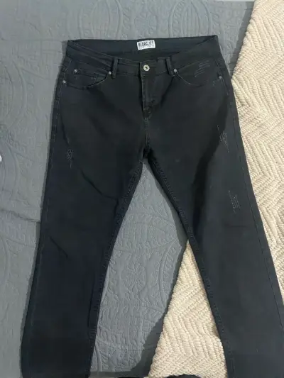 Jeans negros Bearcliff para hombre - miniatura 1