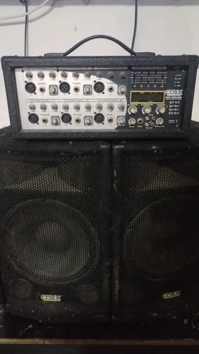Amplificador y parlantes Coxx M813PUSB con ecualizador - miniatura 1
