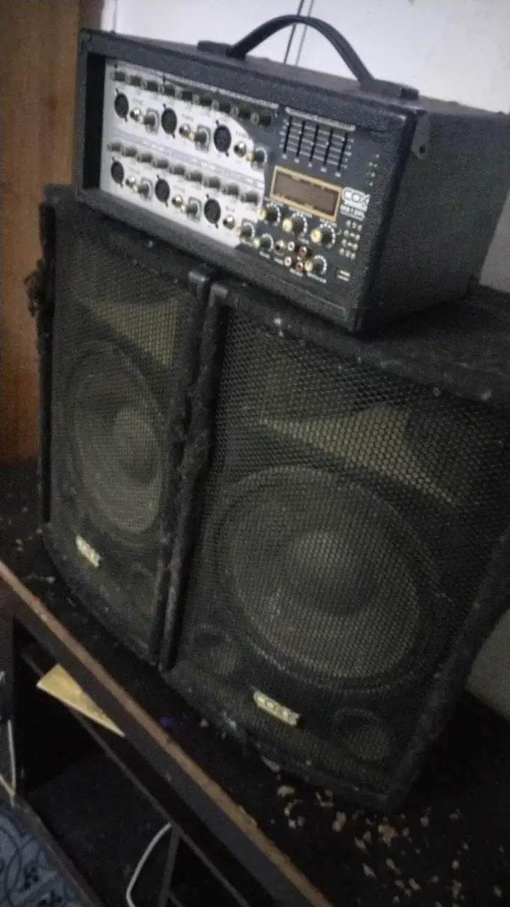 Amplificador y parlantes Coxx M813PUSB con ecualizador - 4