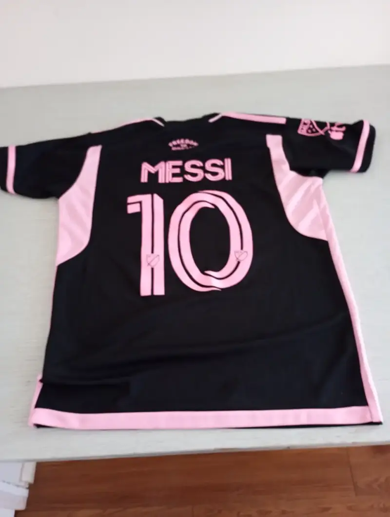 Camiseta Adidas MLS Messi Negra y Rosa Talla S - 1