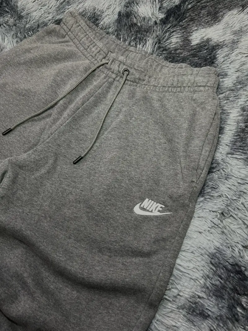 Pantalón Jogger Nike Gris - 2