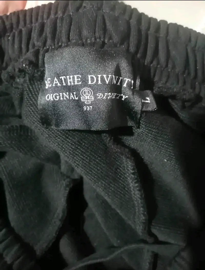 Breathedivinity – Tarnished Uncuffed Luxury Cargos - 3
