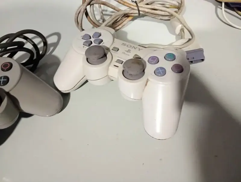Lote Pack Dos Joysticks originales para reparar - 3