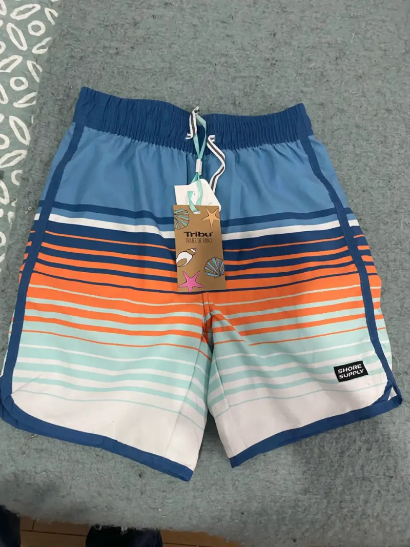 Short de baño para niño Tribu a rayas