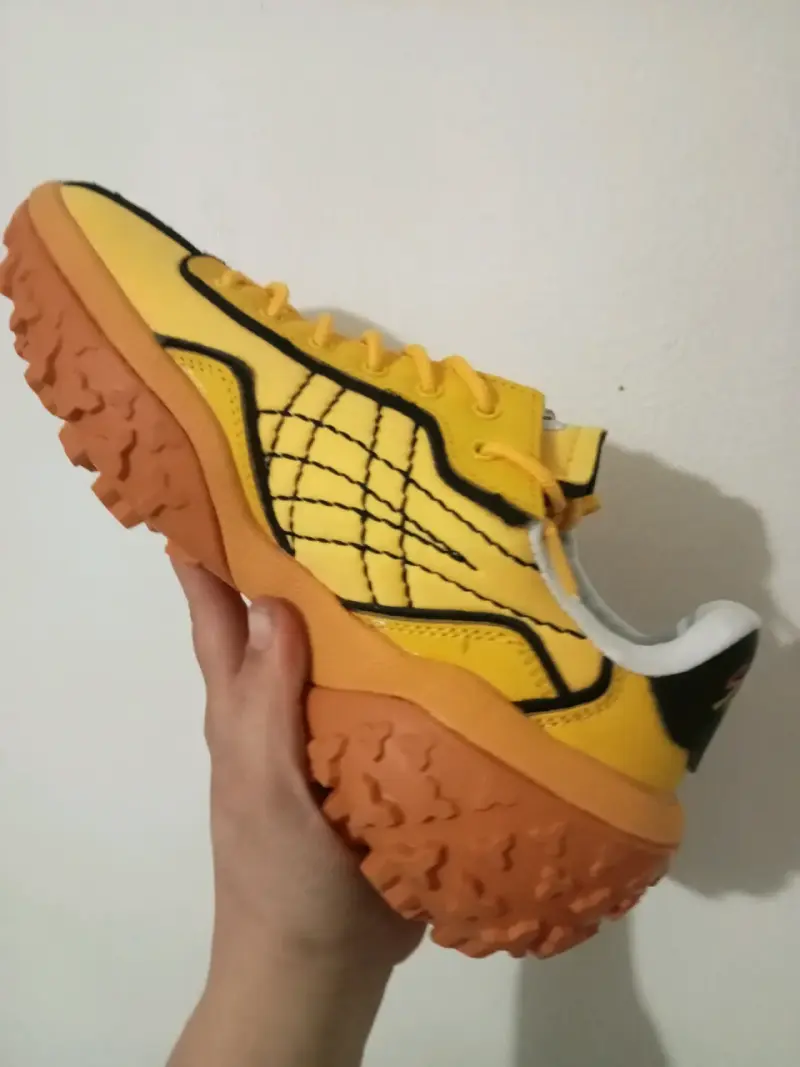 Zapatillas Onitsuka Tiger Amarillas Edición Street Fighter - 6