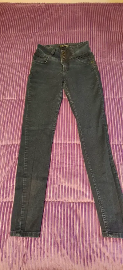 Jeans ajustados de mujer color azul. - miniatura 2