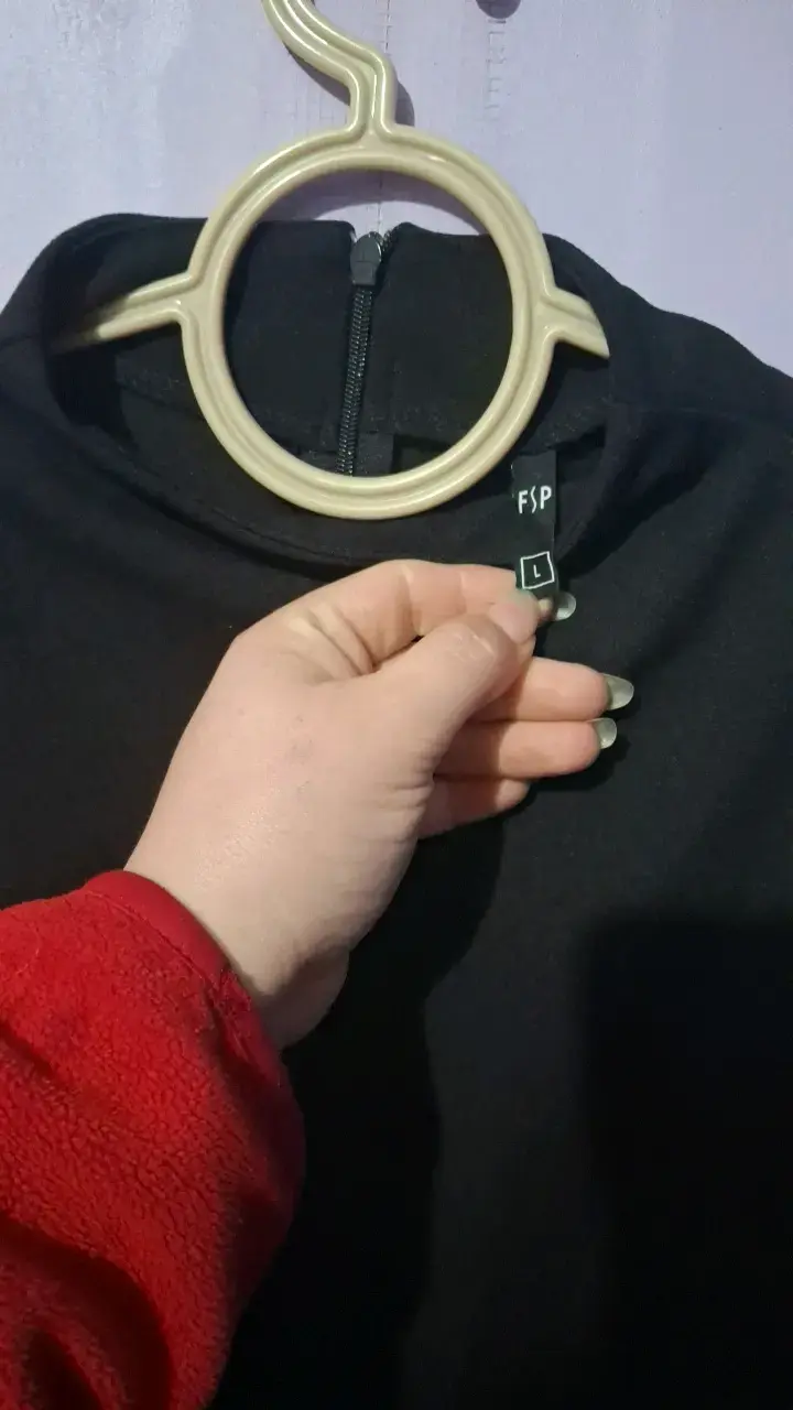 Vestido negro sin mangas talla M-L - 2