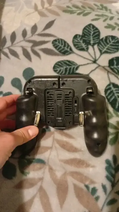 Controlador de juego con ventilador integrado - miniatura 3