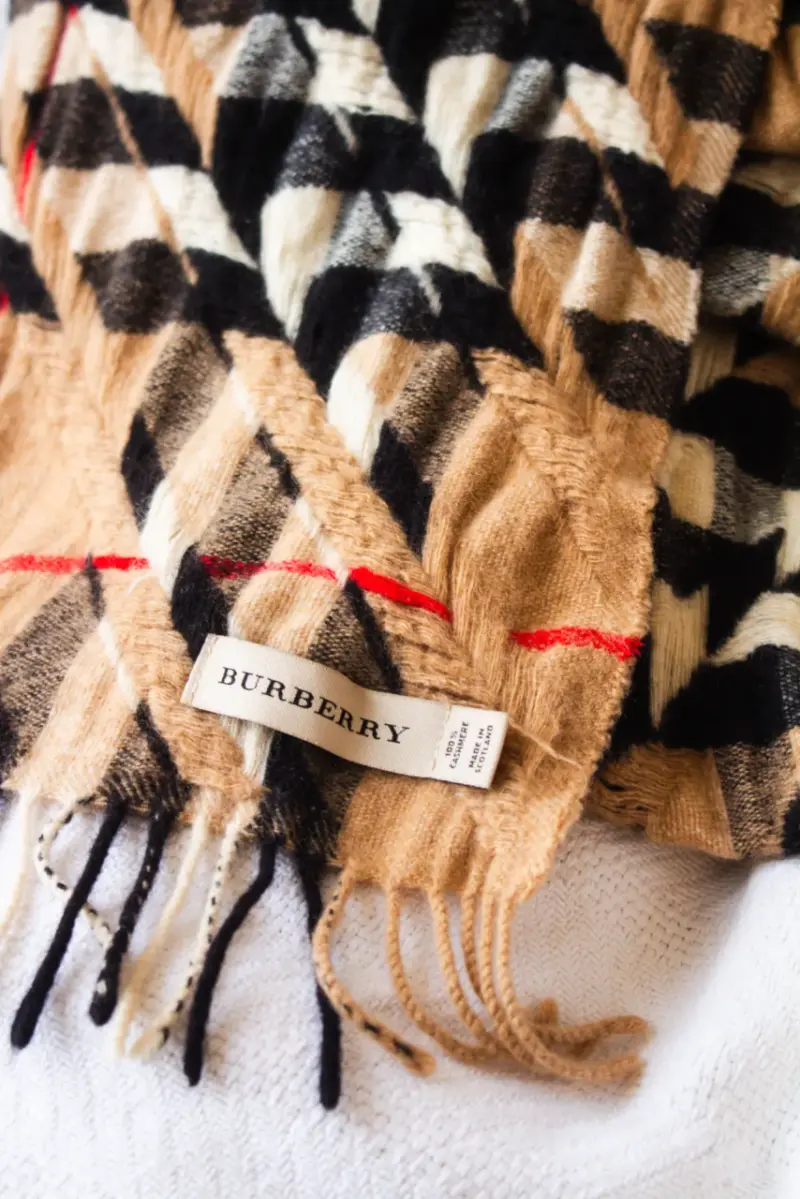 Bufanda Burberry - 1