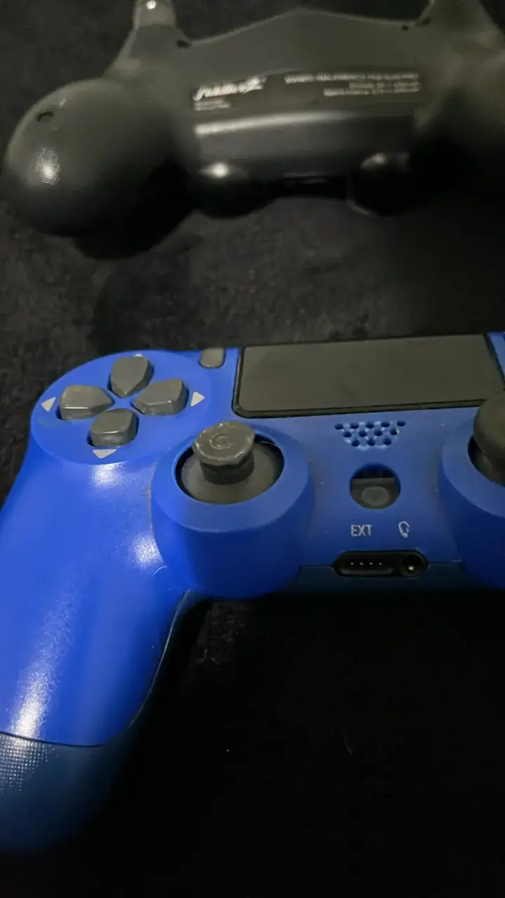 Mandos ps4 - 3