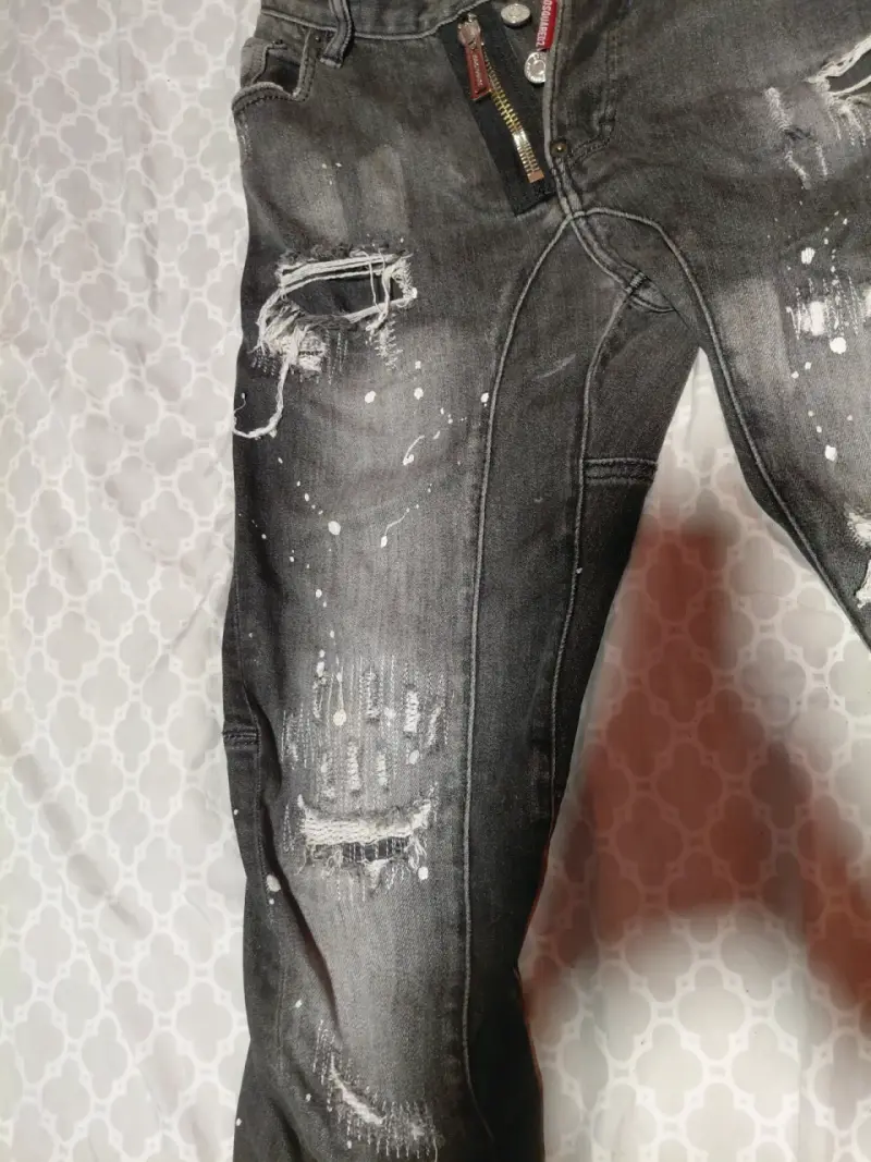Jeans negros semi nuevos Dsquared2 para hombre - 4