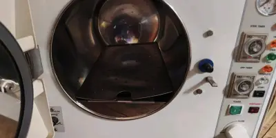 Autoclave Sturdy SA-252F para esterilización - miniatura 1