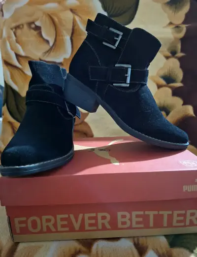 Botines negros de gamuza palizzio - miniatura 1