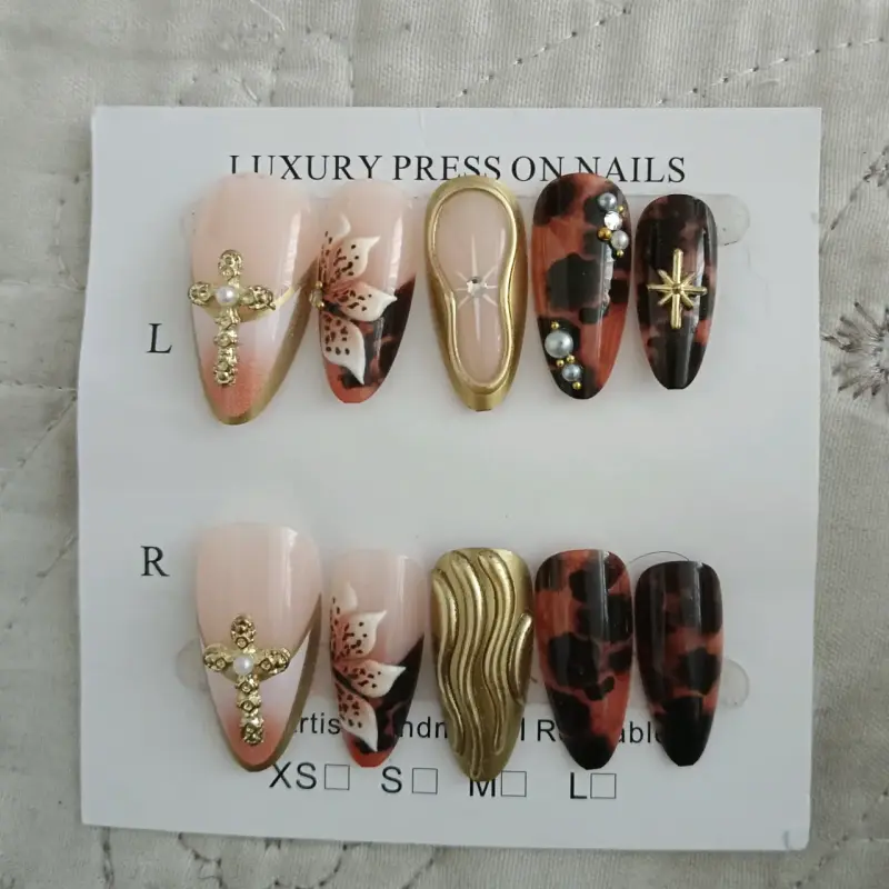 30 uñas postizas LOTE, PREGUNTAR POR FOTOS