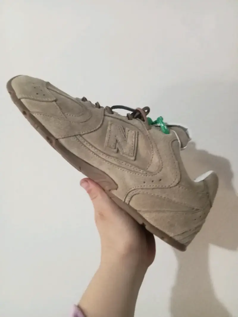 ew New Balance x Miu Miu 530 SL - 2
