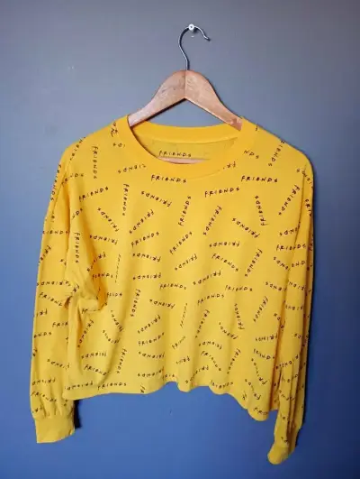 Polera Crop Top Friends Oficial Manga Larga Talla - miniatura 1
