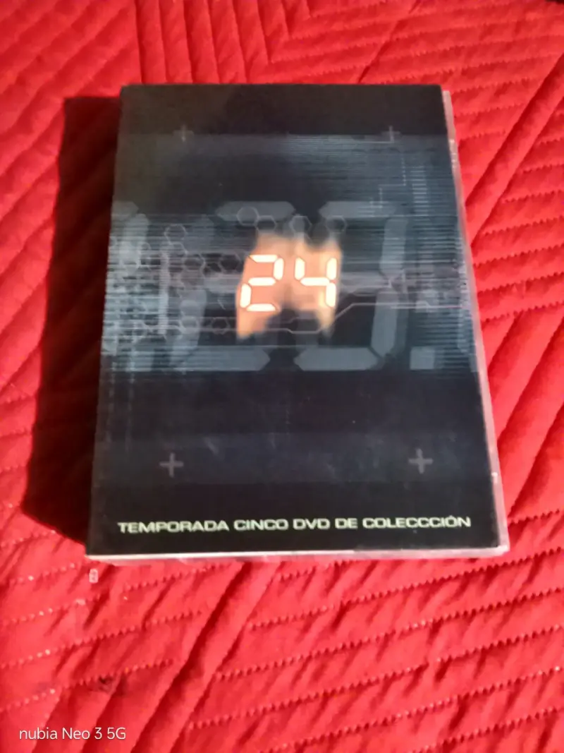 Colección de DVDs de la serie 24 Temporada 5 - 3