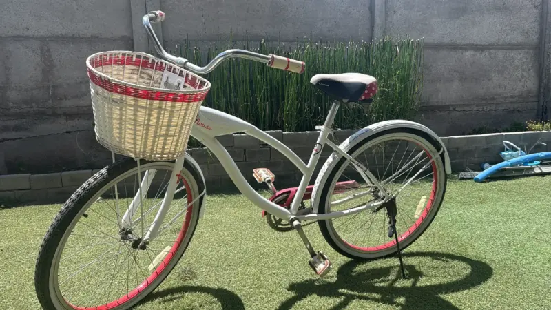 Bicicleta Minnie Mouse para Niñas con Canasto - 4