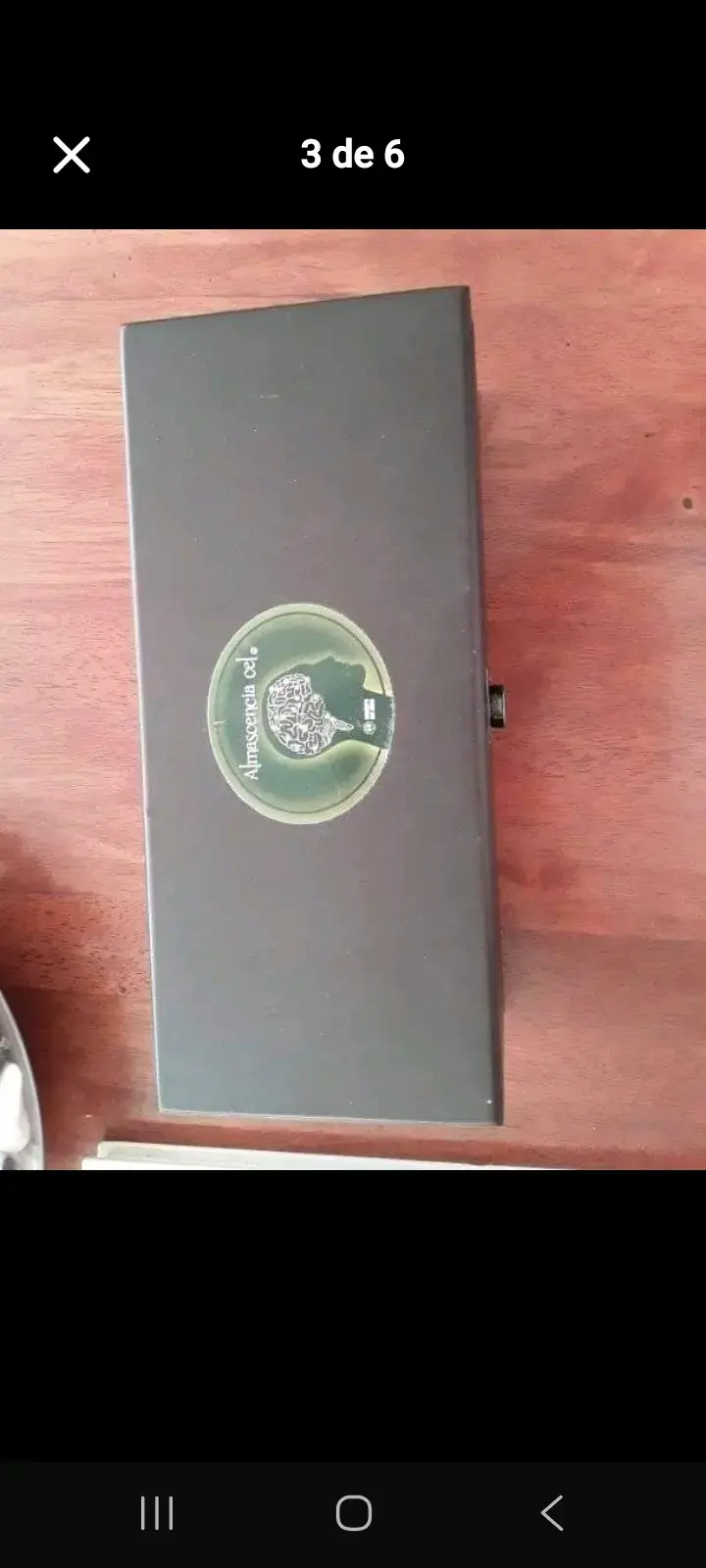 Caja de almacenamiento de esencias florales - 1