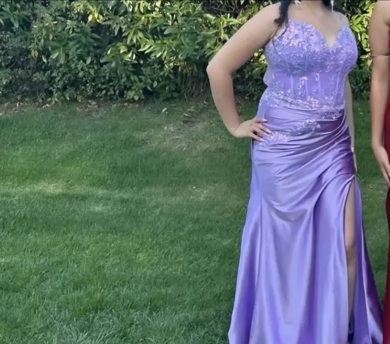 Vestido de fiesta largo lila con encaje - 2