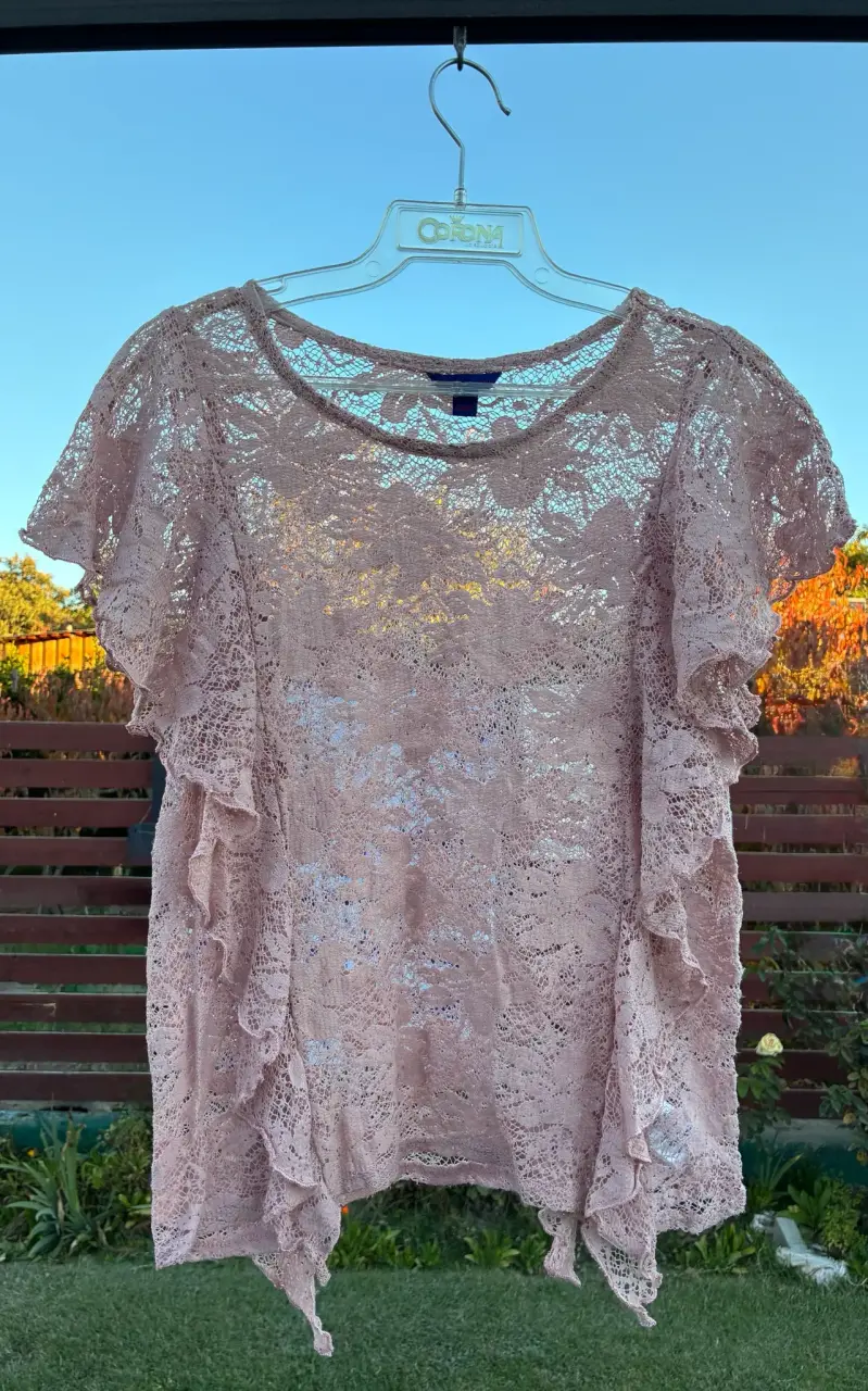 Blusa de encaje rosa Aeropostale talla L - 1