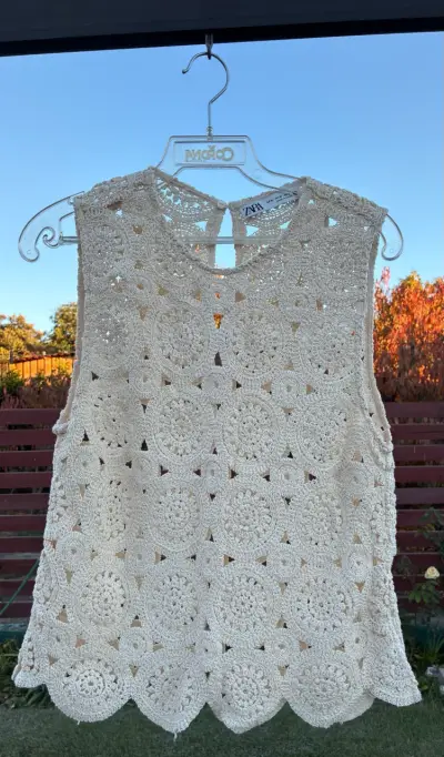 Blusa de crochet beige Zara talla M - miniatura 1