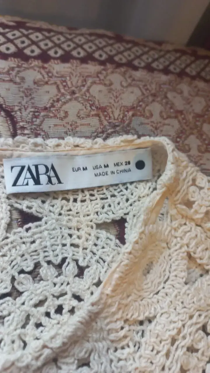 Blusa de crochet beige Zara talla M - 2
