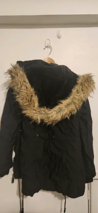 Parka negra con capucha de piel sintética Wados - miniatura 2