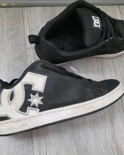 Zapatillas negras DC Shoes para mujer - miniatura 2