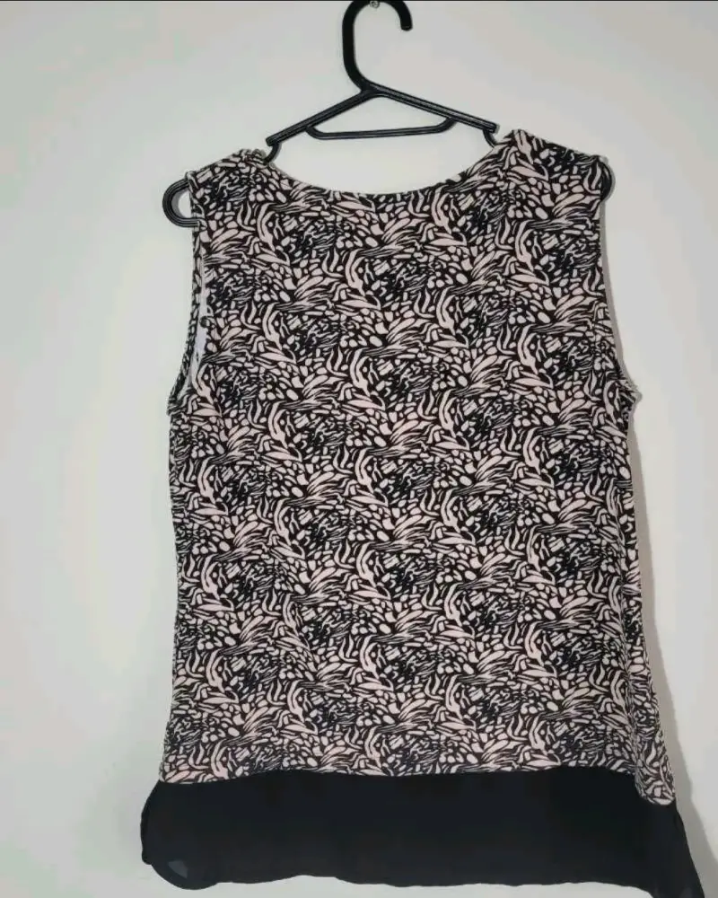 Blusa sin mangas estampada ASH - 2