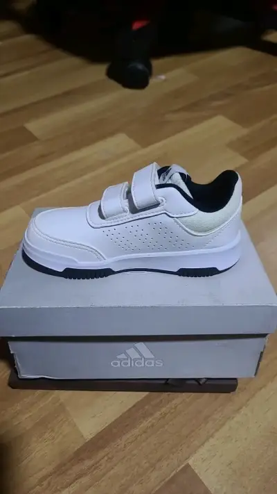 Zapatillas deportivas blancas para niños Adidas - miniatura 2