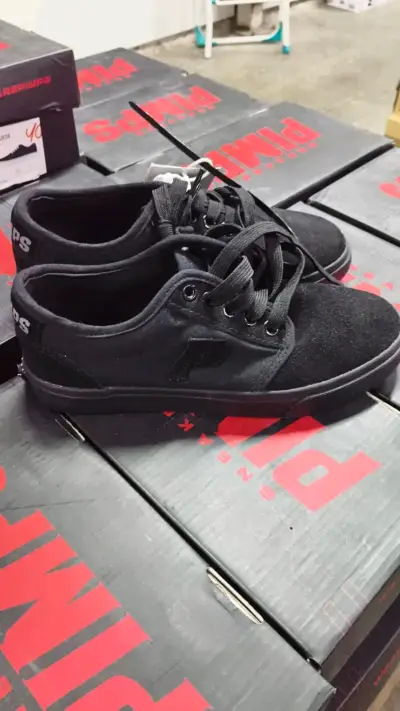 Zapatillas negras de cuero Pimps - miniatura 2