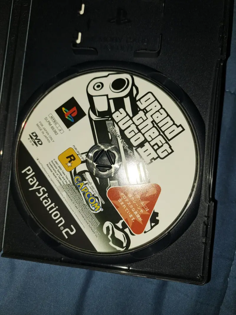 Grand Theft Auto III 3 para PlayStation 2 japonés - 4