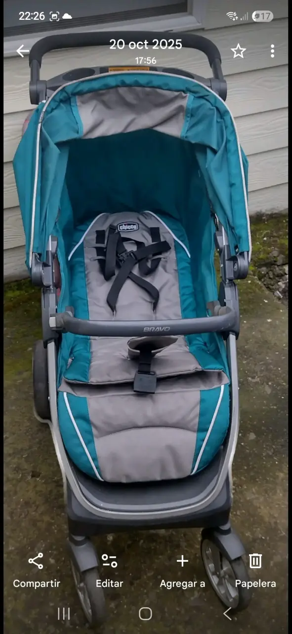 Coche de bebé Chicco Bravo plegable - 1