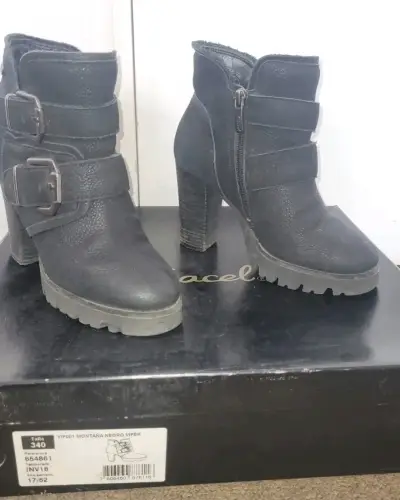 Botines de cuero negro. Gacel - miniatura 1