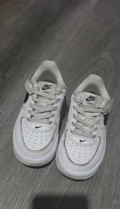 Zapatillas Nike Air Force 1 Blancas para Niños - miniatura 1