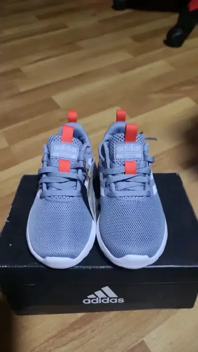 Zapatillas Adidas Lite Racer CLN K gris para niños - miniatura 1