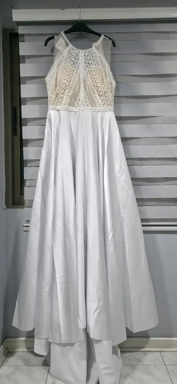 Vestido de Novia Blanco con Encaje y Tul - 4