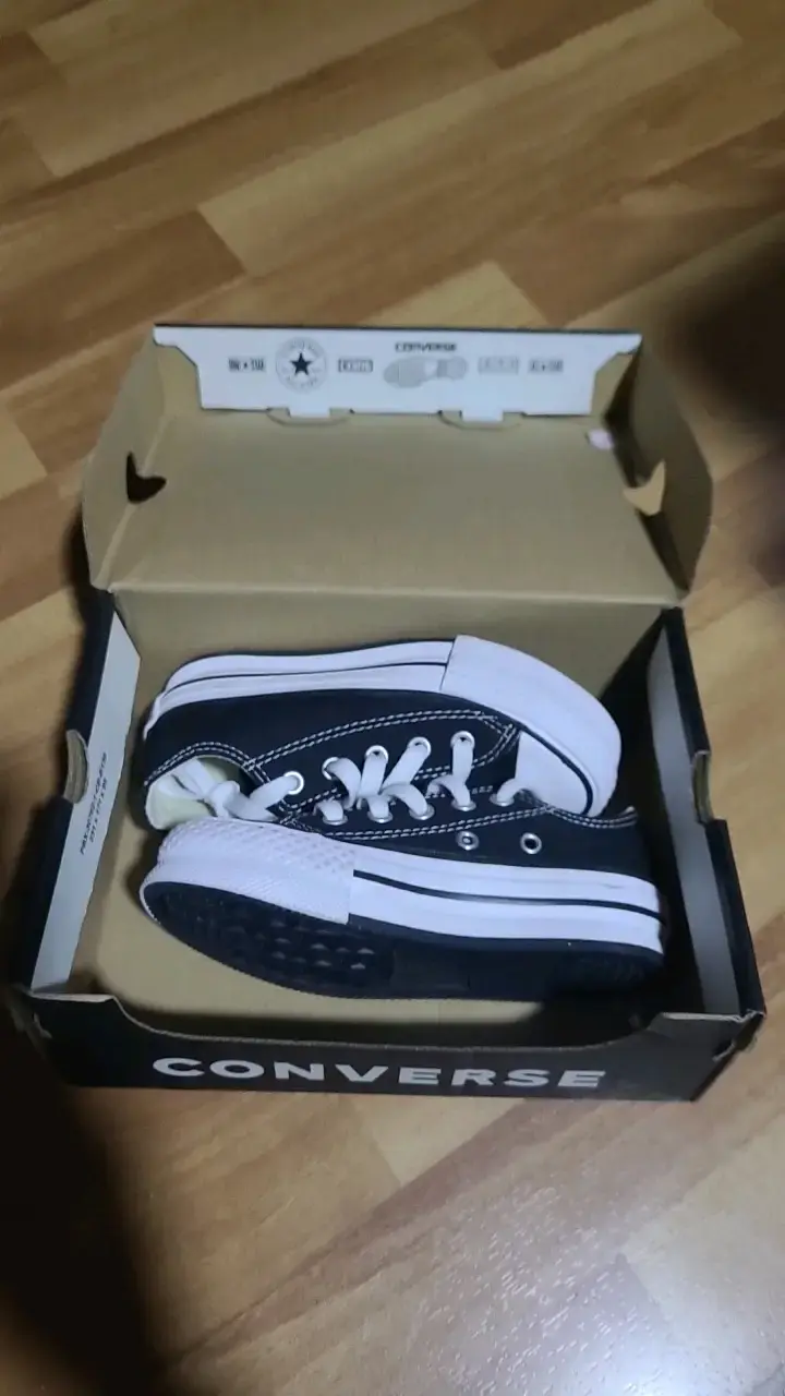 Zapatillas Converse All Star negras para niños - 4