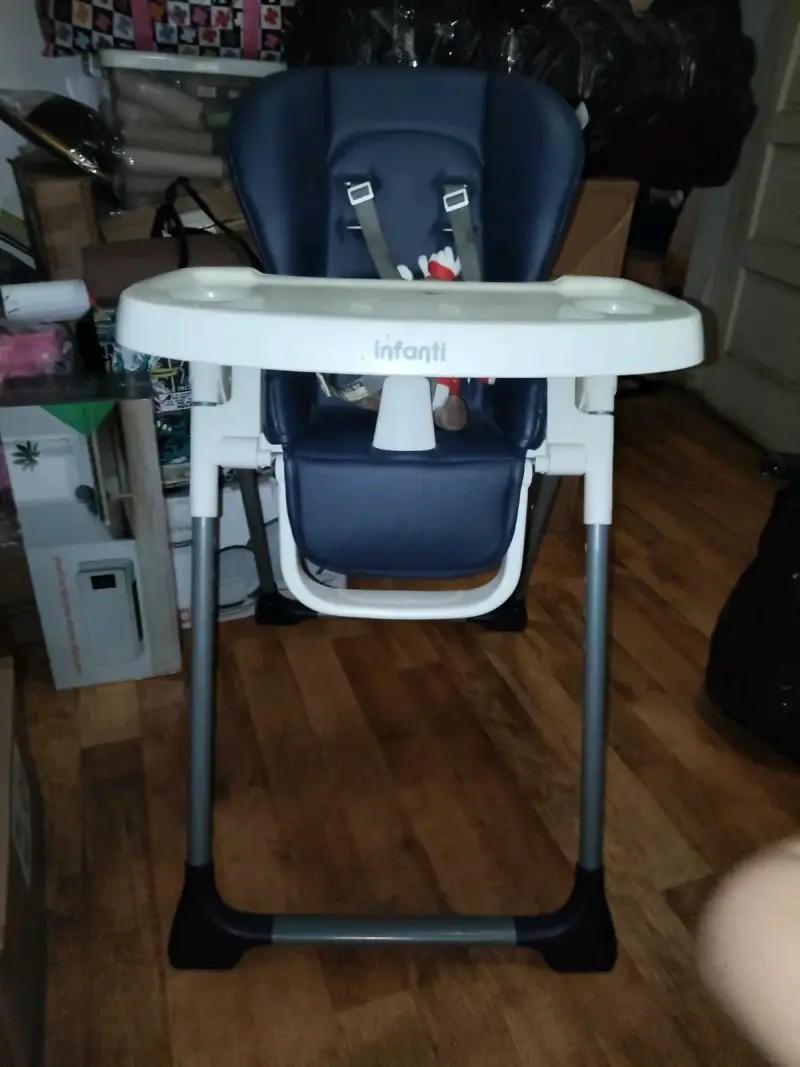 Silla de comer para bebé Infanti plegable