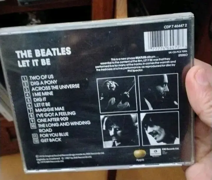 CD The Beatles Let It Be en muy buen estado - 2