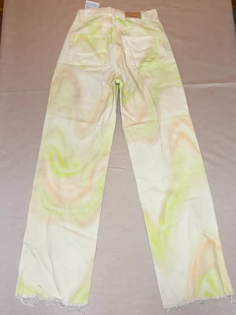 Pantalón stradivarius talla 34 - 3